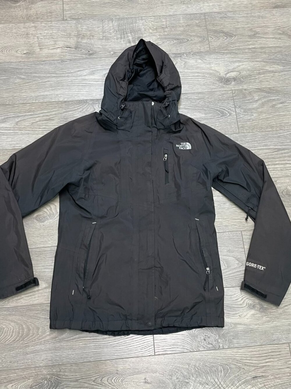 The North‎ Face Womens Black Gore-Tex Rain Jacket Hooded Waterproof Shell Size S